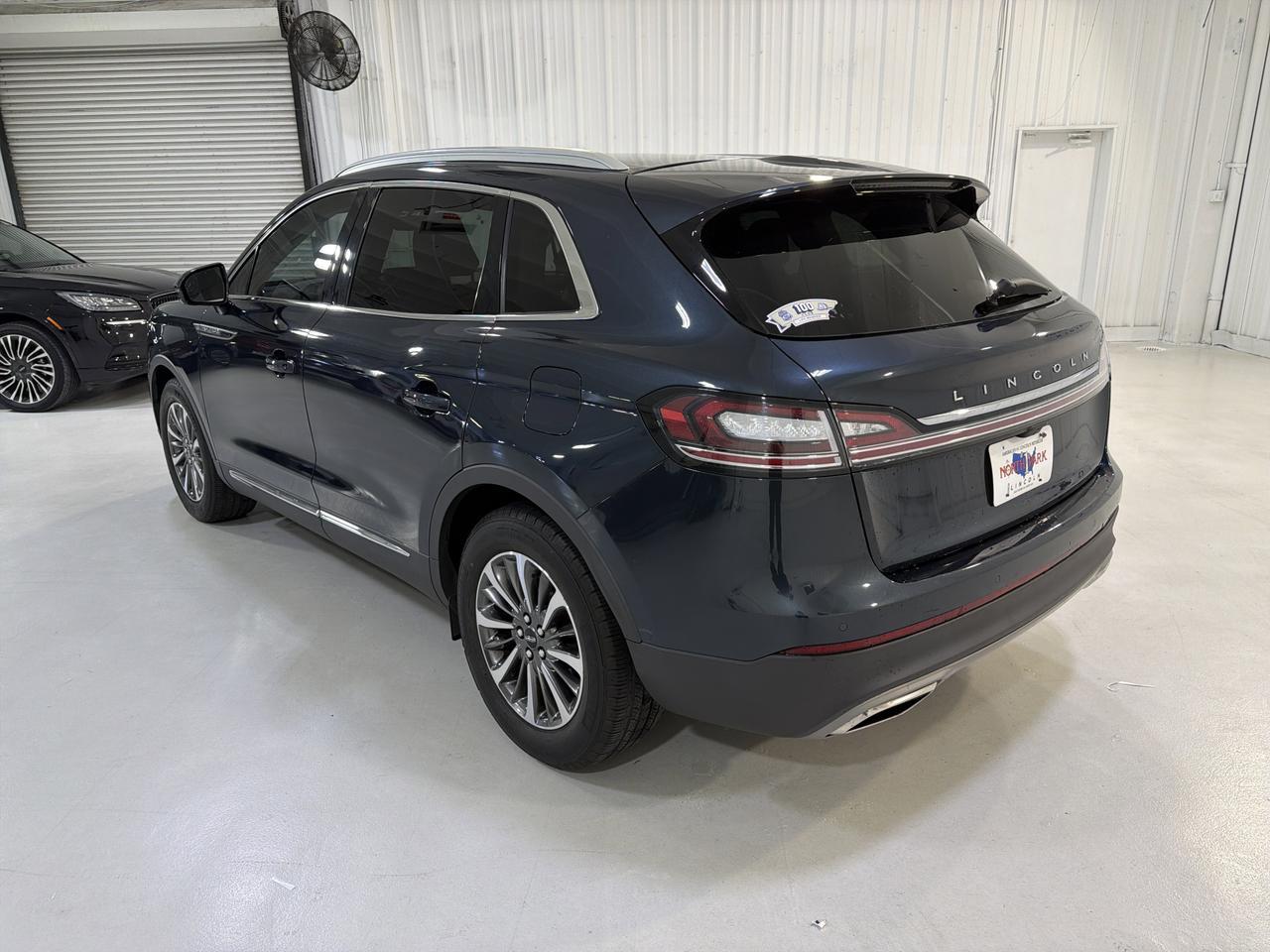 2023 Lincoln Nautilus Standard