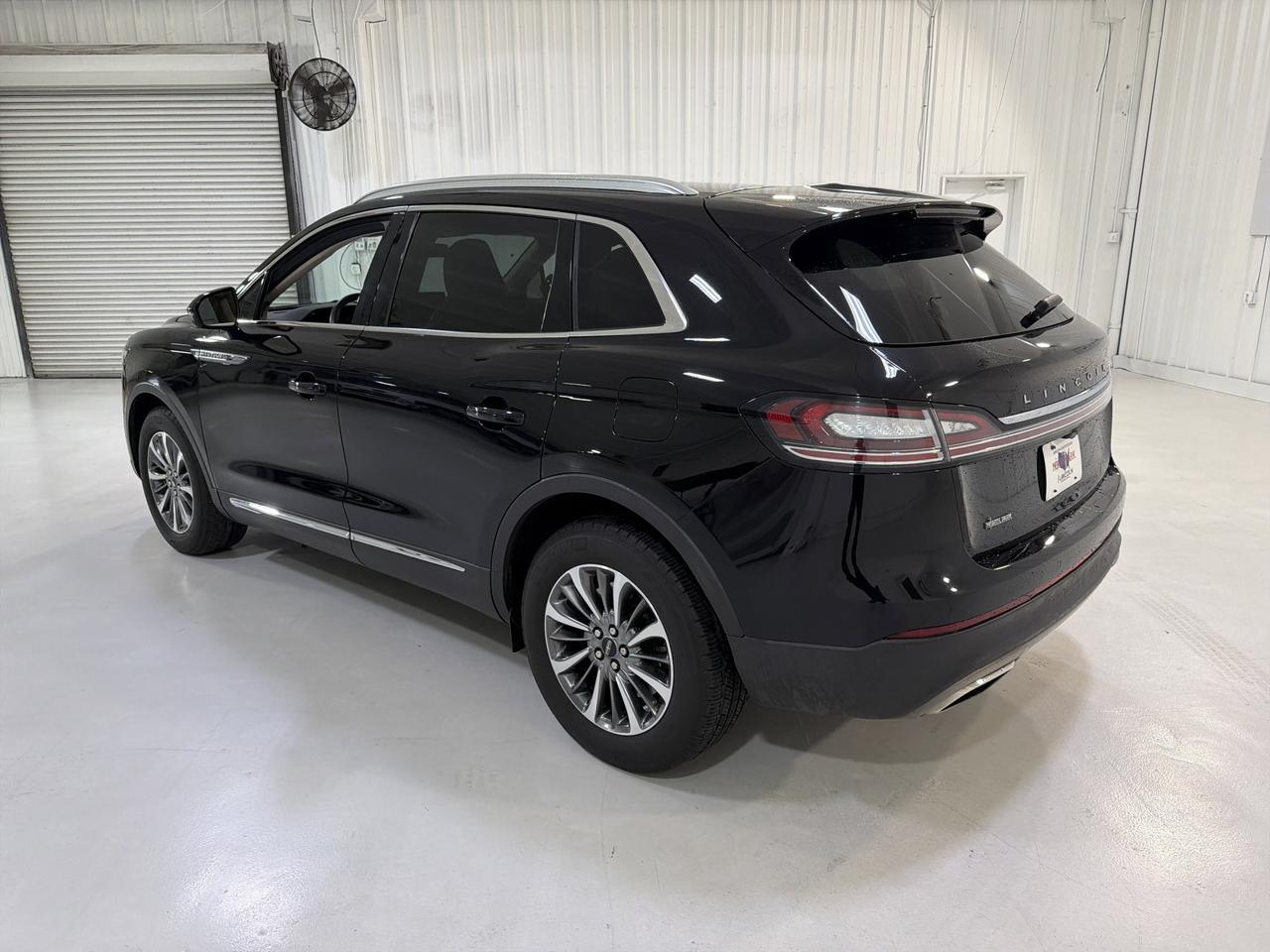 2023 Lincoln Nautilus Standard