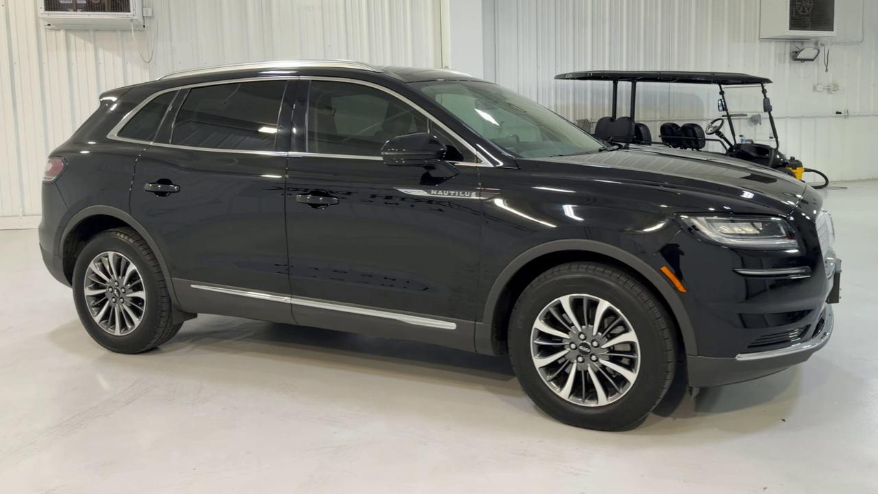2023 Lincoln Nautilus Standard