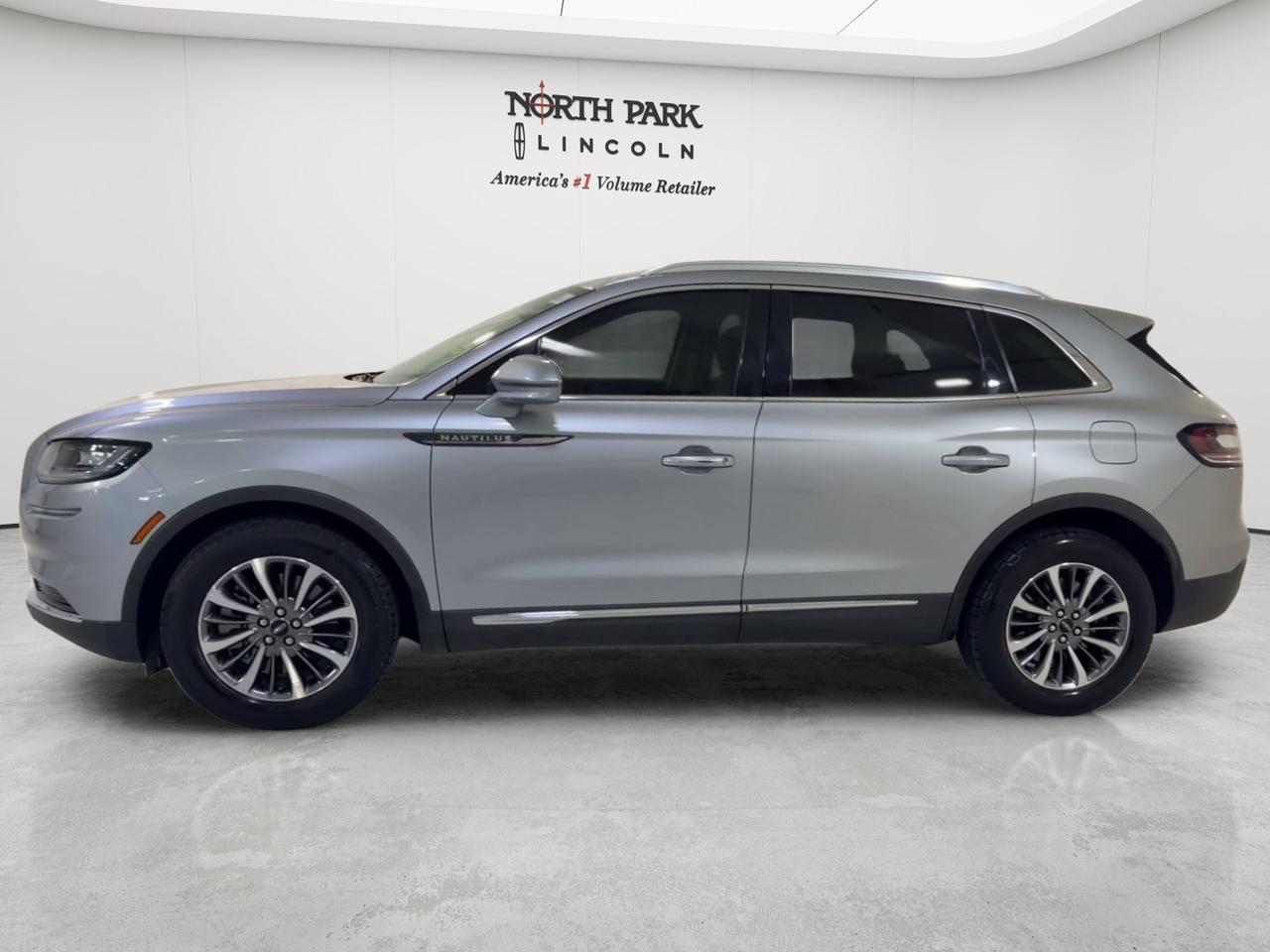 2023 Lincoln Nautilus Standard