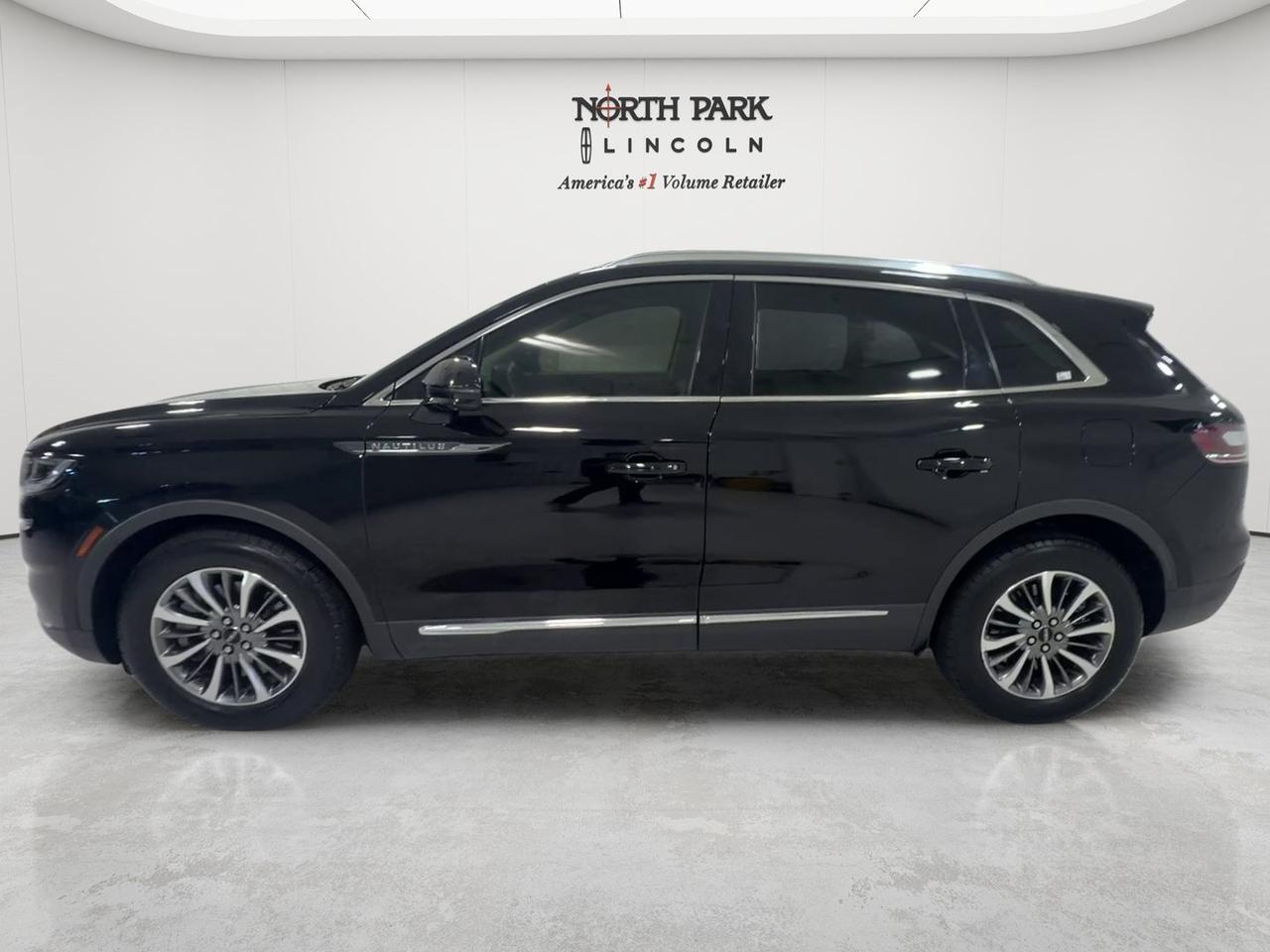 2023 Lincoln Nautilus Standard