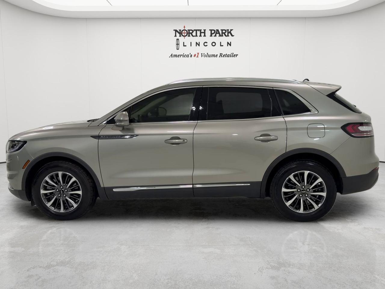 2023 Lincoln Nautilus Standard