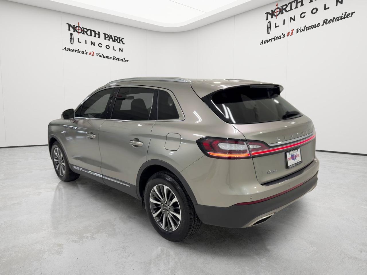 2023 Lincoln Nautilus Standard