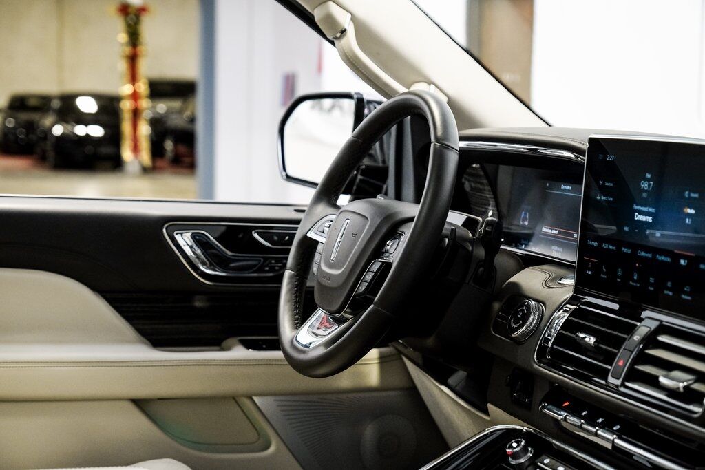 2023 Lincoln Navigator Black Label Carrollton TX