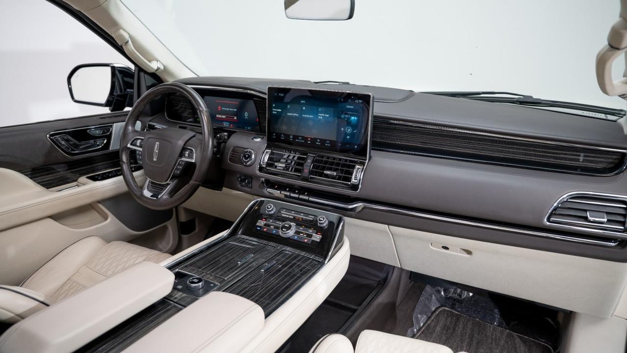 2023 Lincoln Navigator Black Label Franklin TN