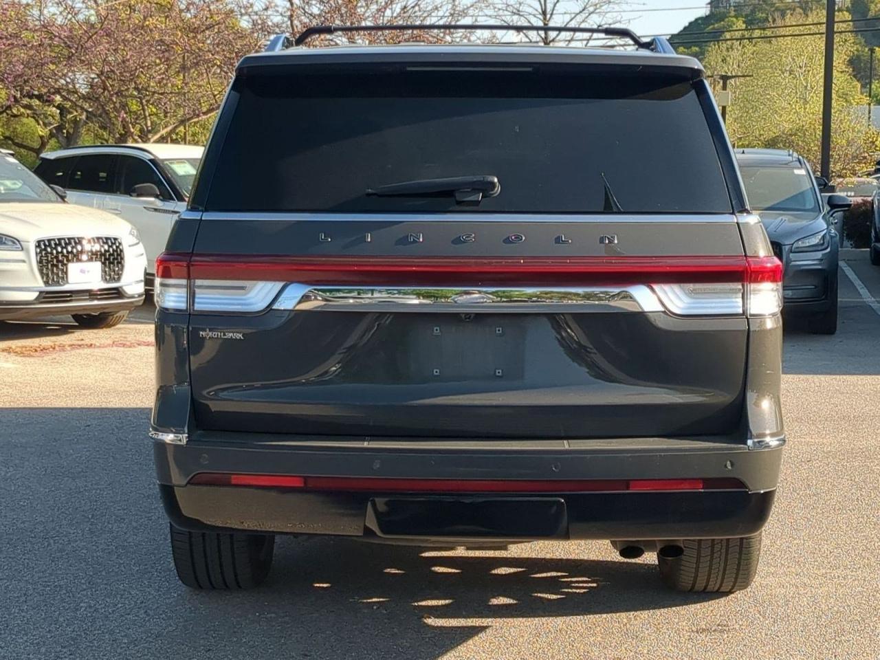 2023 Lincoln Navigator Black Label