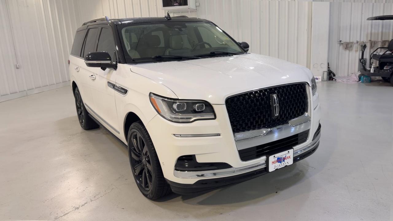 2023 Lincoln Navigator Black Label