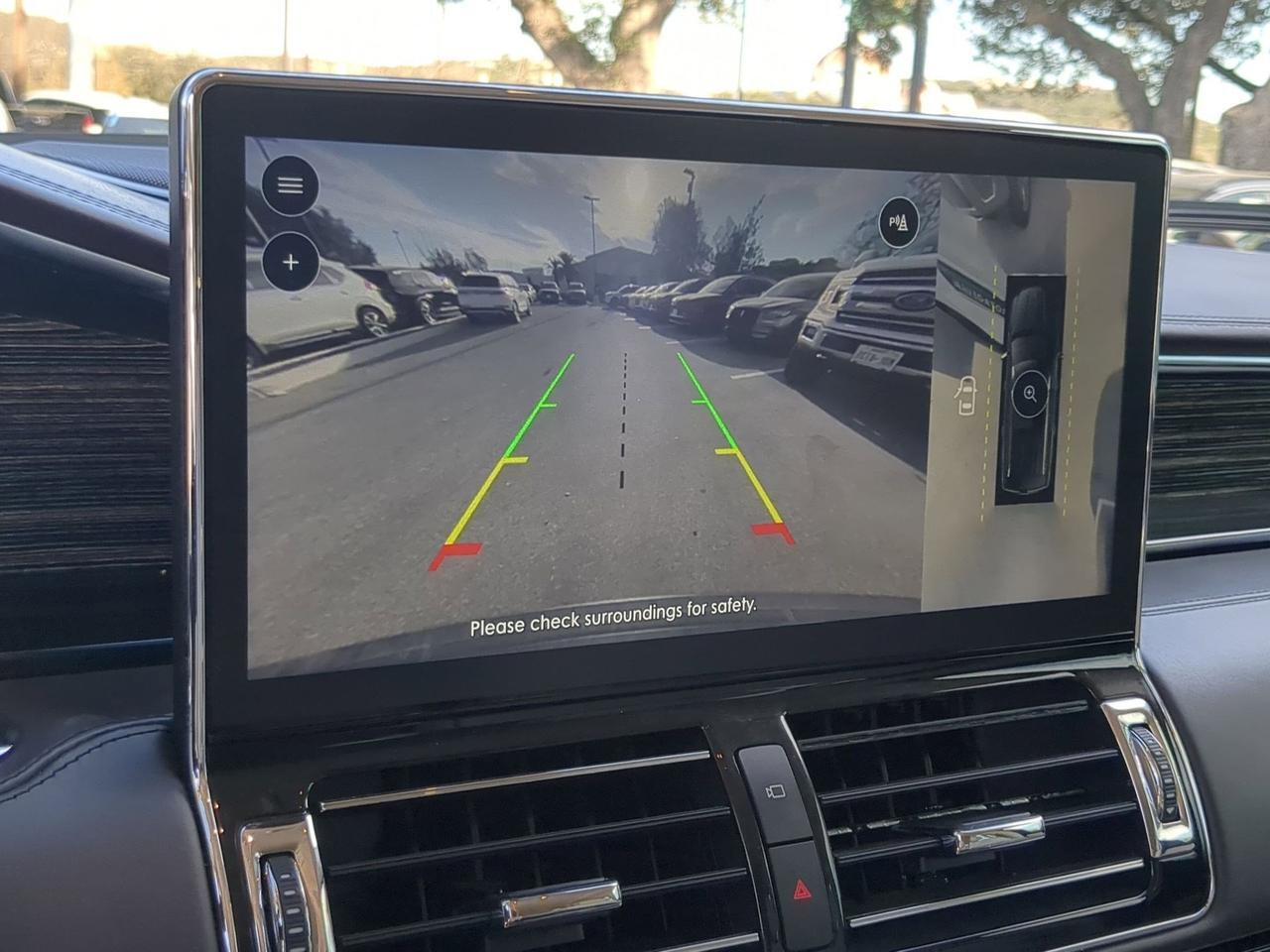 2023 Lincoln Navigator L Black Label