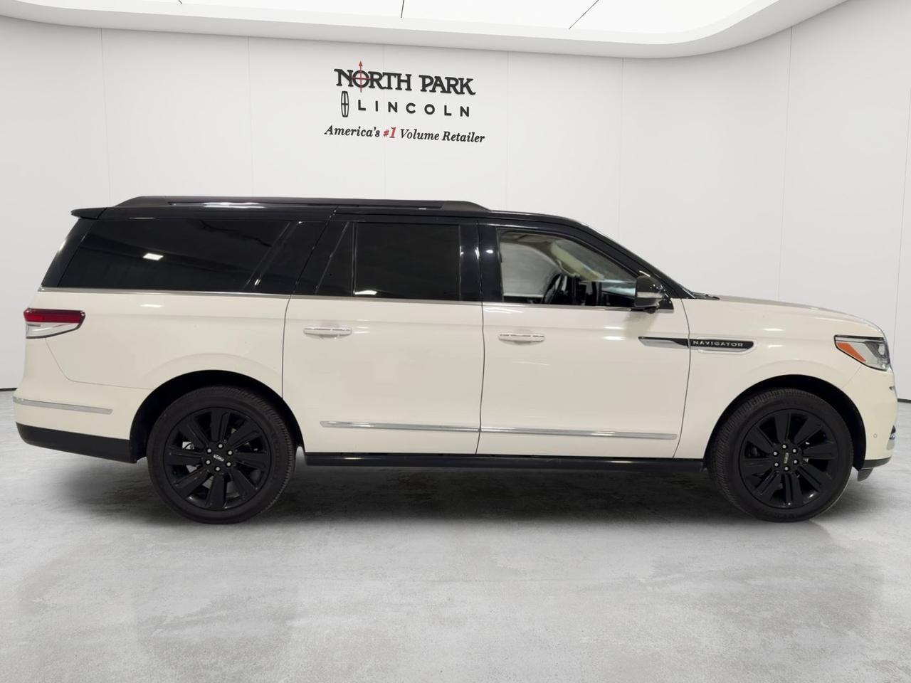 2023 Lincoln Navigator L Black Label San Antonio TX