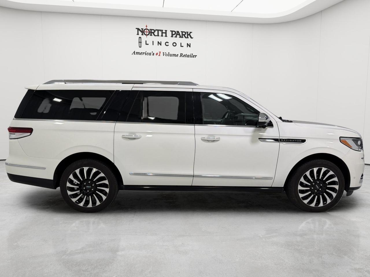 2023 Lincoln Navigator L Black Label San Antonio TX