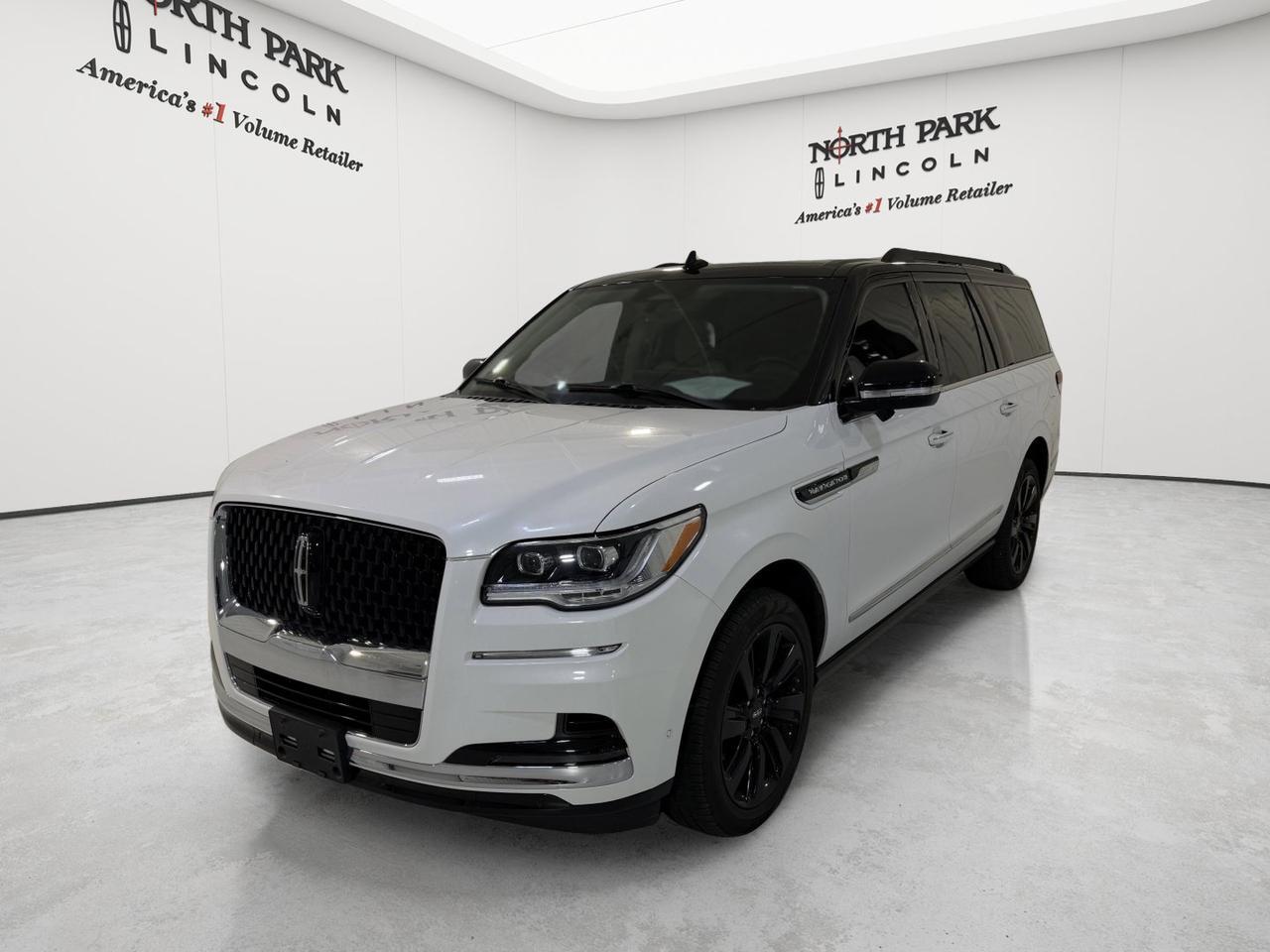 2023 Lincoln Navigator L
