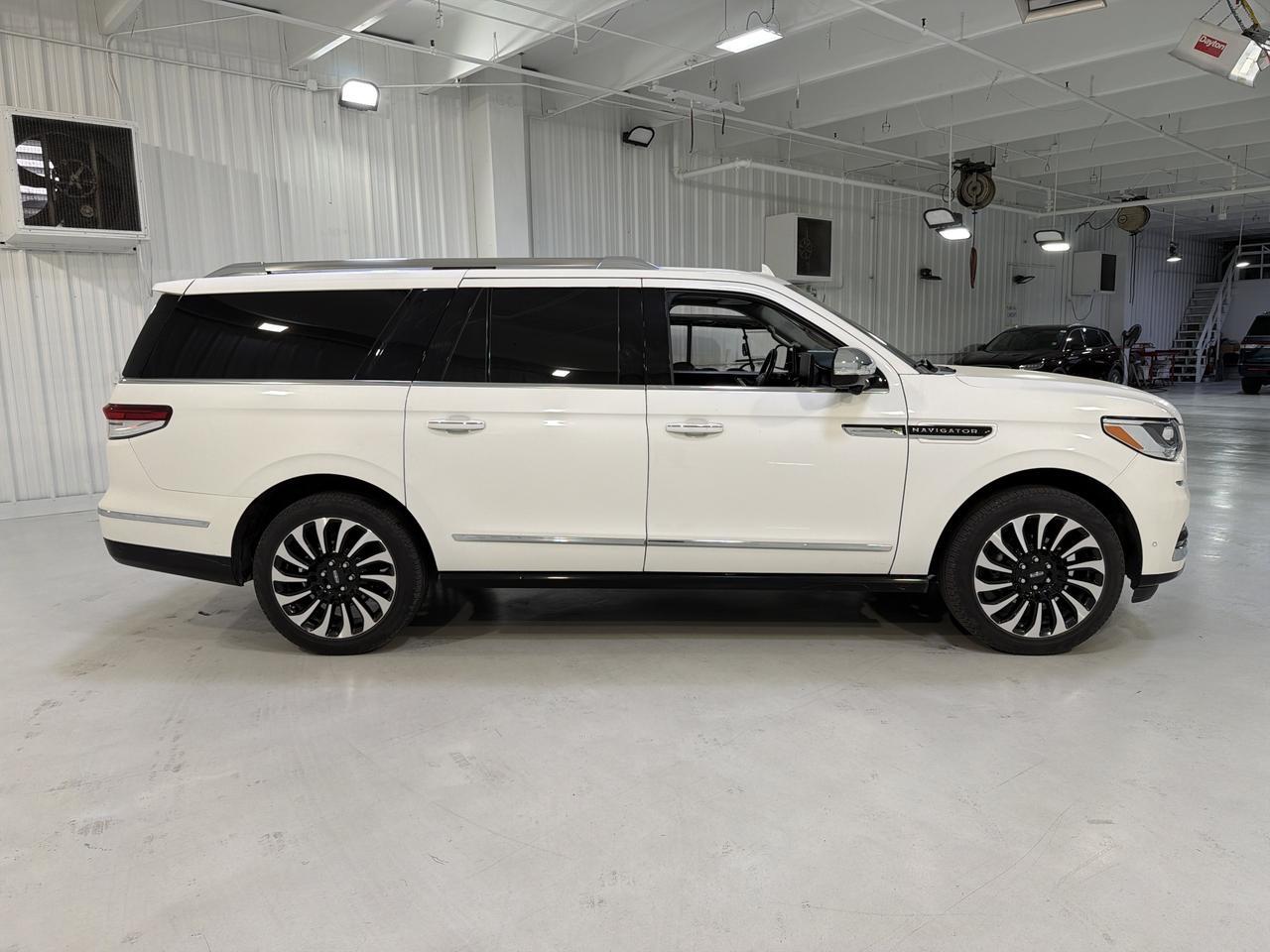 2023 Lincoln Navigator L Black Label San Antonio TX
