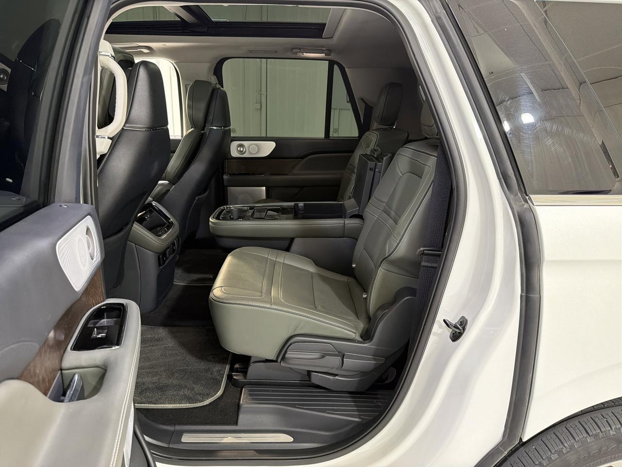 2023 Lincoln Navigator L Black Label San Antonio TX