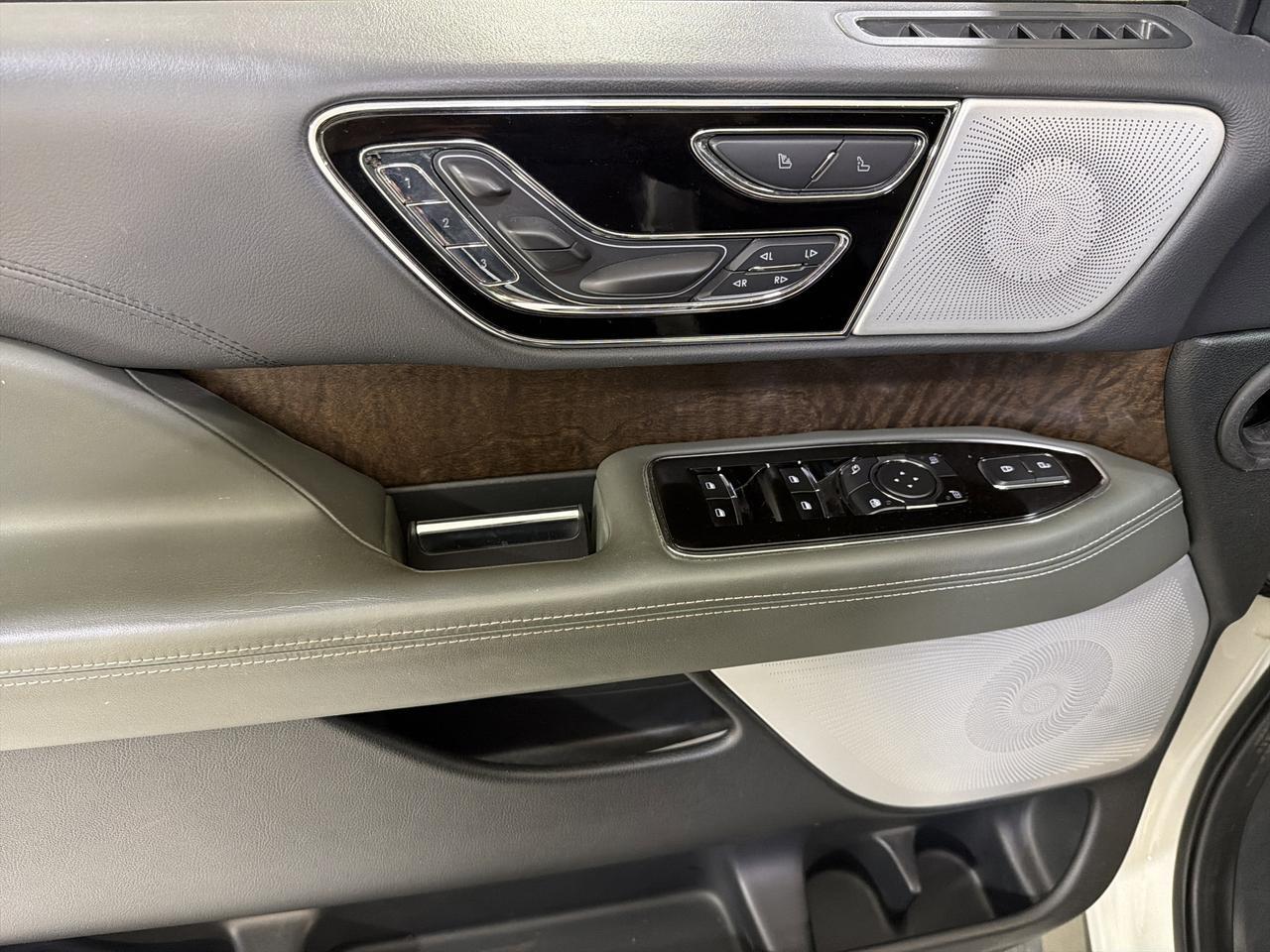 2023 Lincoln Navigator L Black Label San Antonio TX