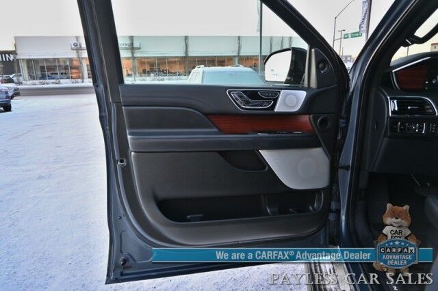 2023 Lincoln Navigator L Reserve / 4X4 / Luxury Pkg / Auto Start / Heated & Cooled Seats / Heated Steering / Sunroof / HUD / Adaptive Cruise / Lane Depart & Blind Spot / 3rd Row / Seats 7 / Heavy Duty Tow Pkg / Block Heater / 1-Owner Anchorage AK