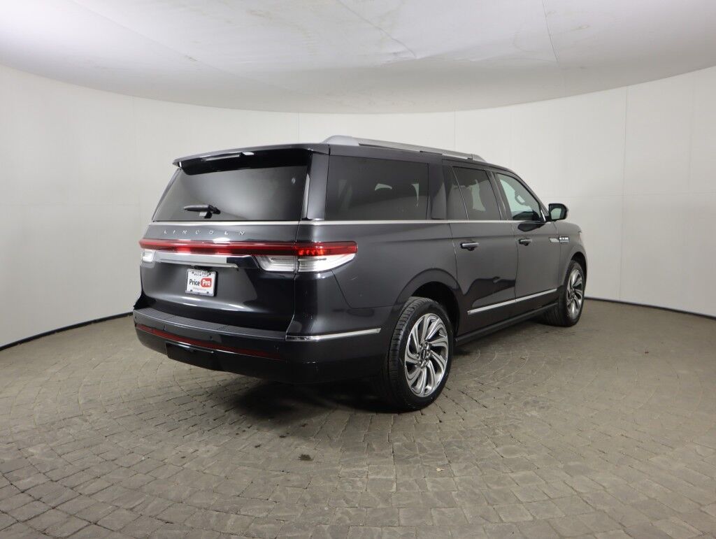 2023 Lincoln Navigator L Reserve 4x4 Maumee OH