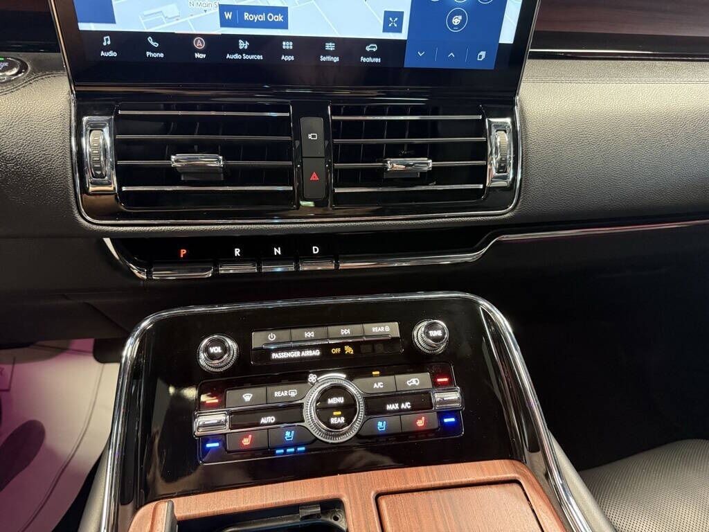 2023 Lincoln Navigator L Reserve Royal Oak MI