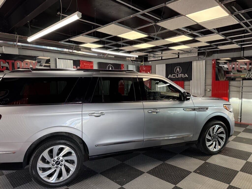 2023 Lincoln Navigator L Reserve Royal Oak MI