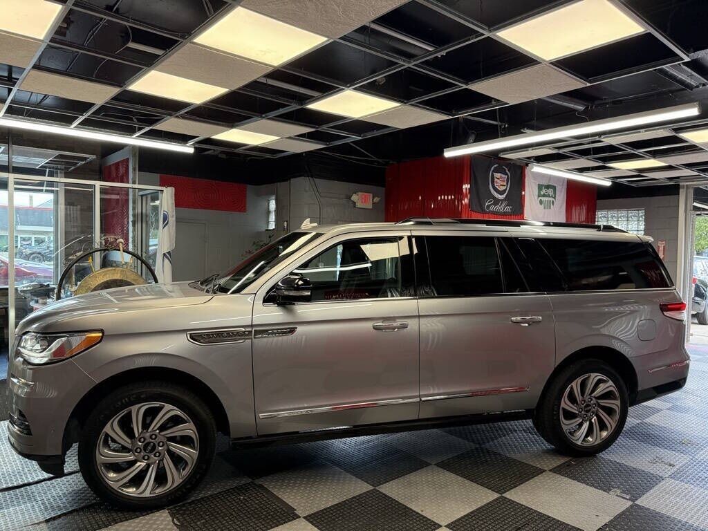 2023 Lincoln Navigator L Reserve Royal Oak MI