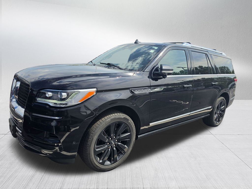 2023 Lincoln Navigator L Reserve