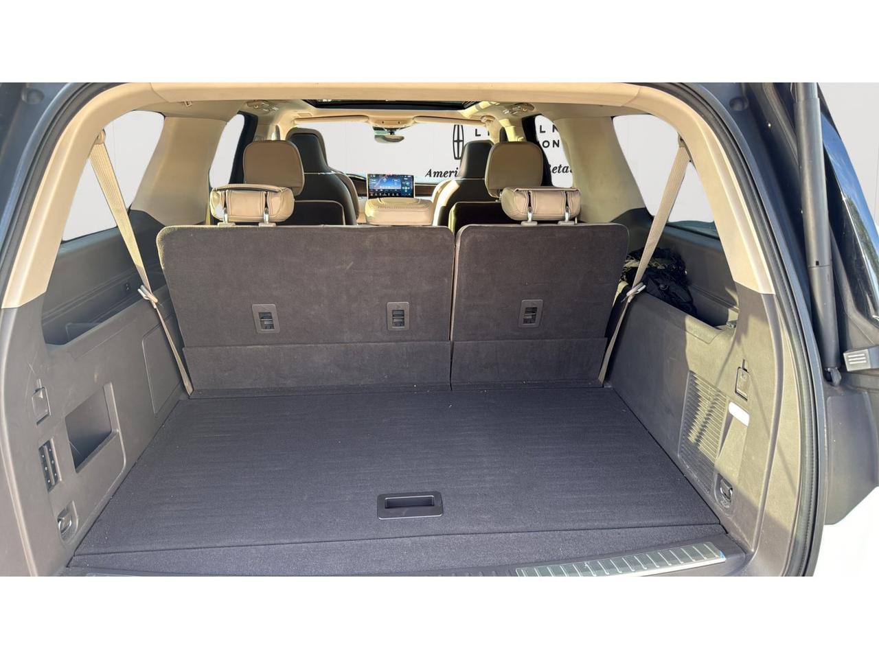 2023 Lincoln Navigator L Reserve