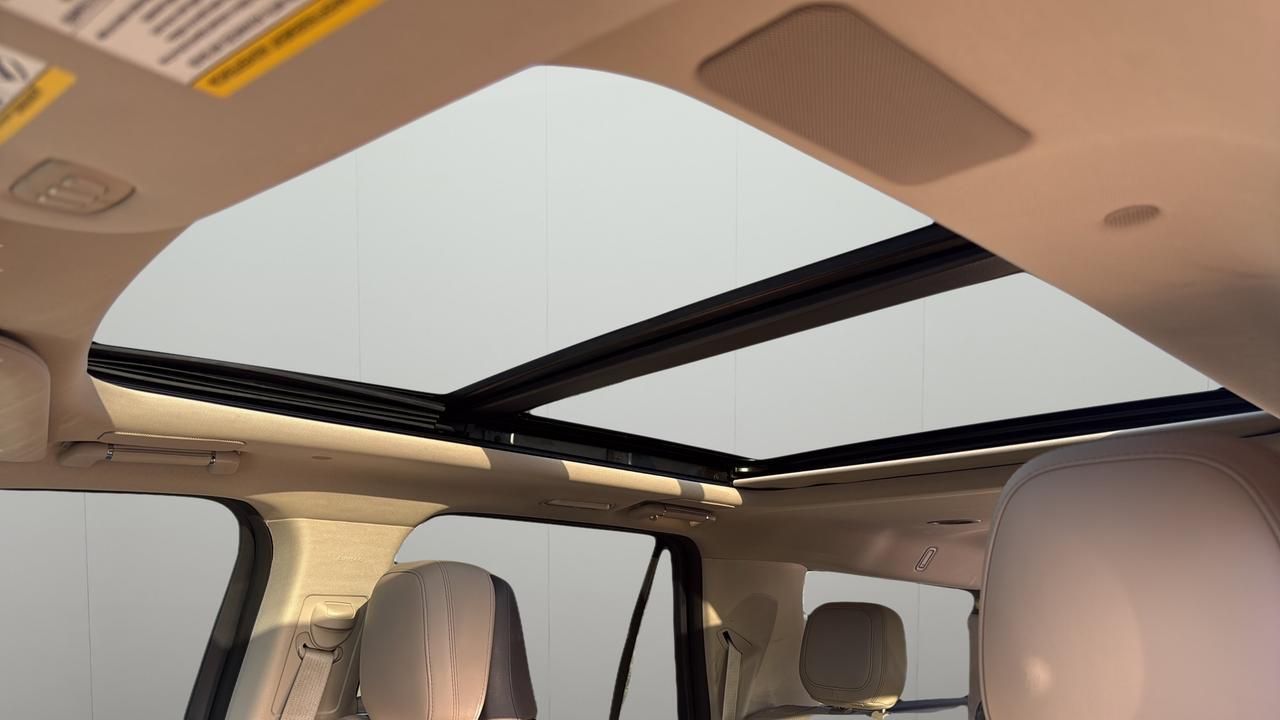 2023 Lincoln Navigator L Reserve