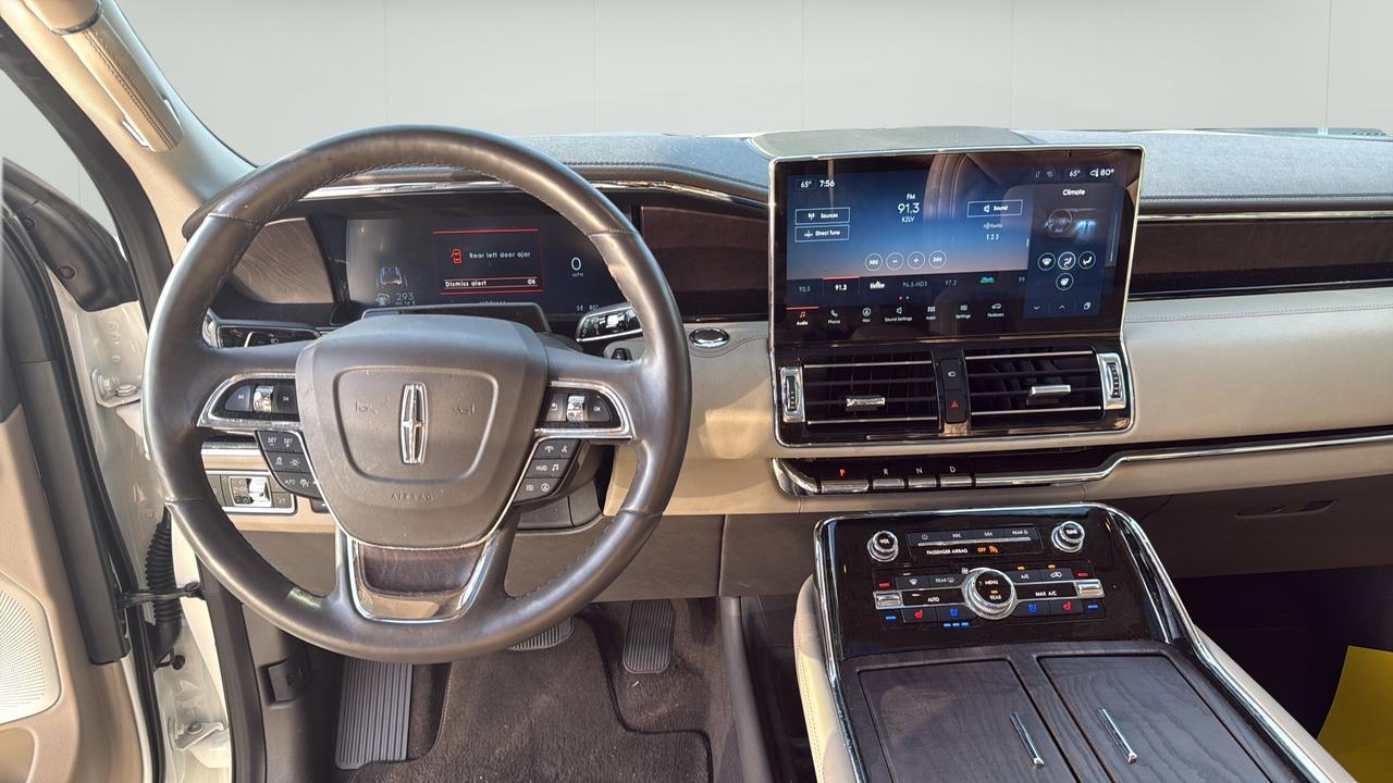 2023 Lincoln Navigator L Reserve
