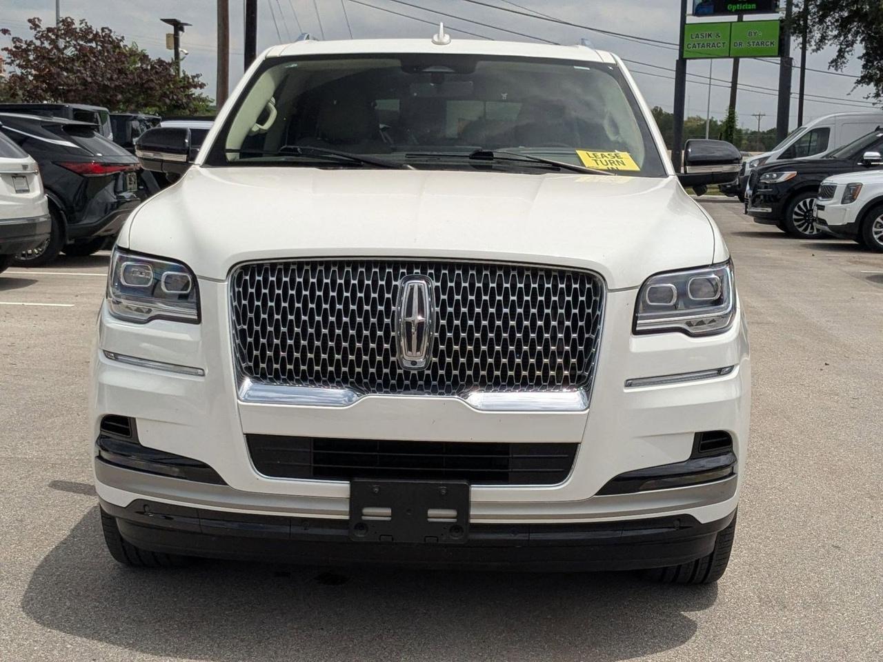 2023 Lincoln Navigator L Reserve