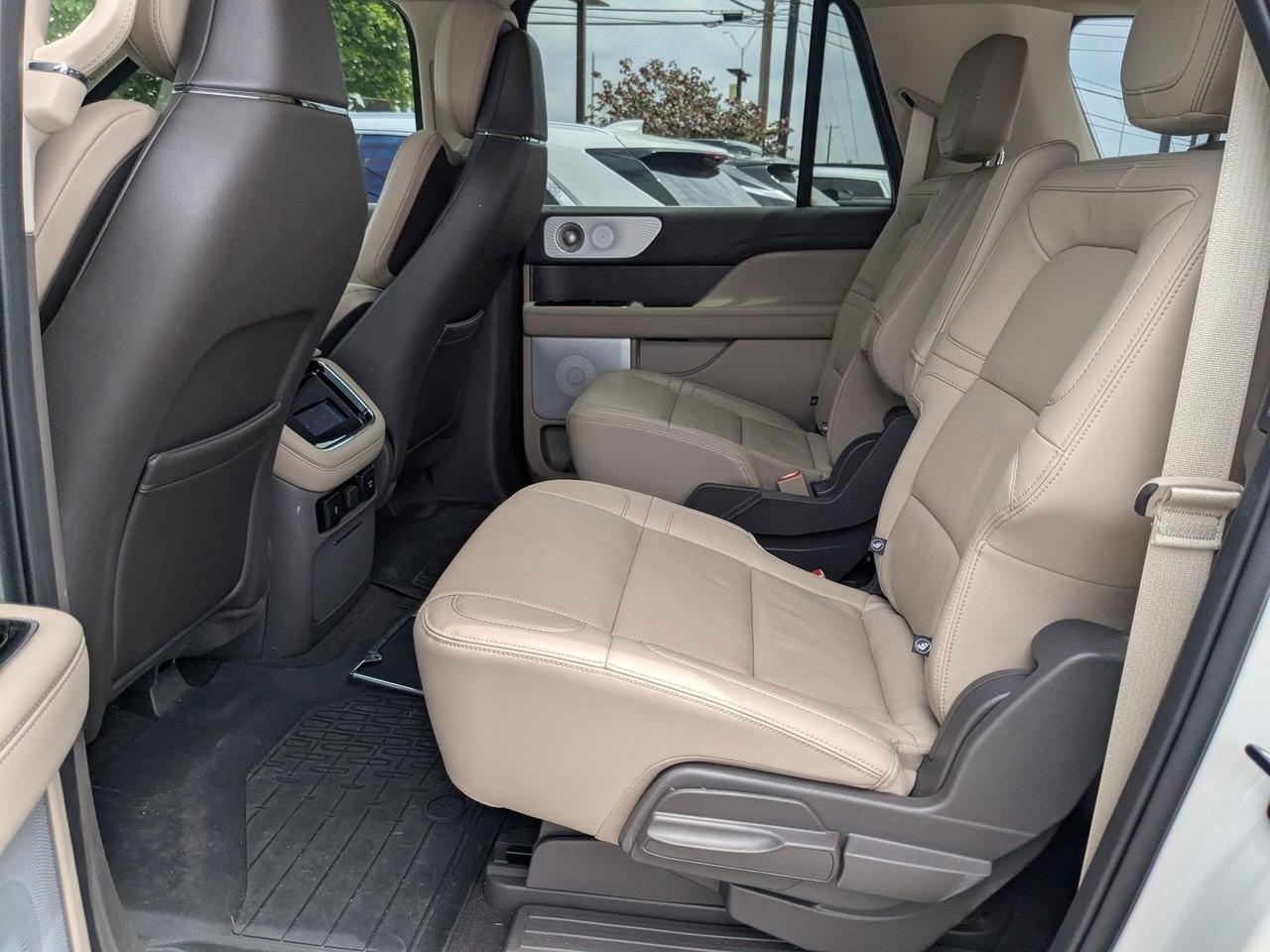 2023 Lincoln Navigator L Reserve