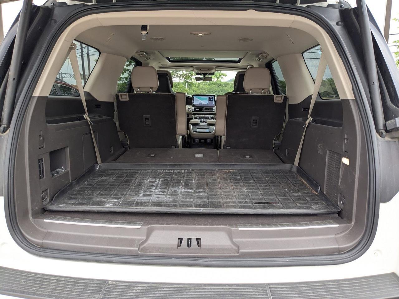 2023 Lincoln Navigator L Reserve