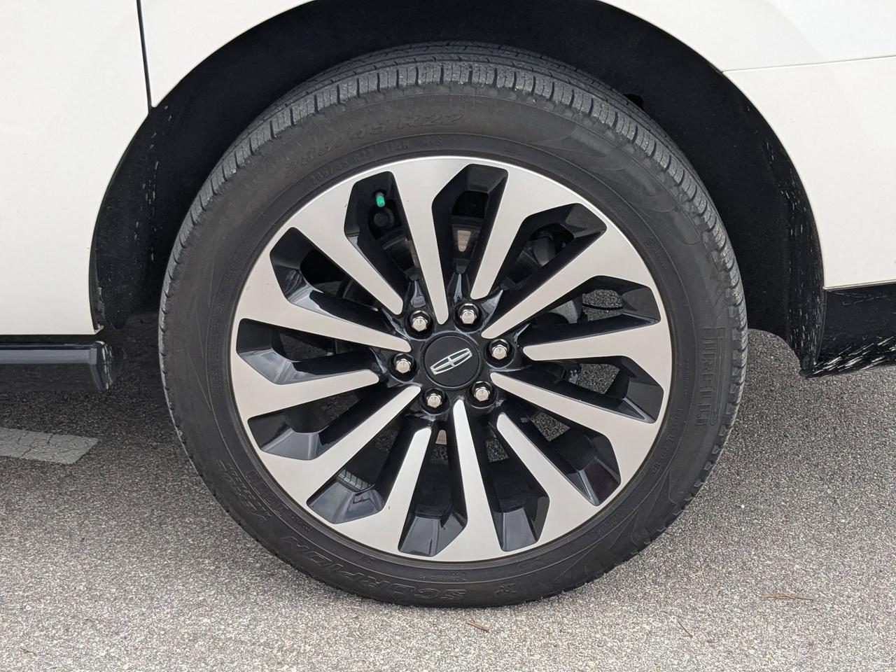 2023 Lincoln Navigator L Reserve