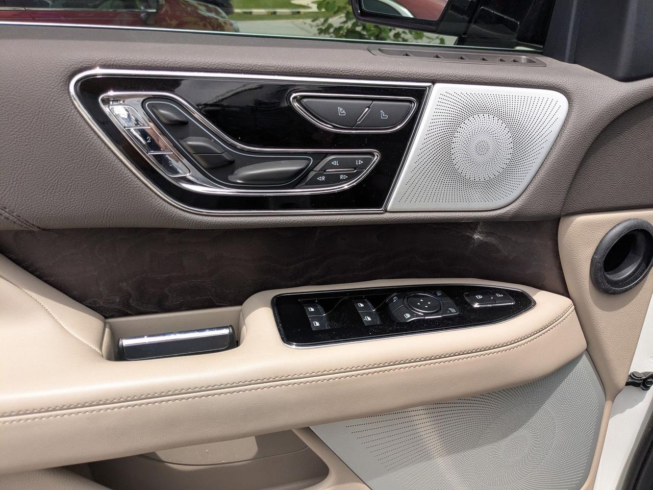 2023 Lincoln Navigator L Reserve