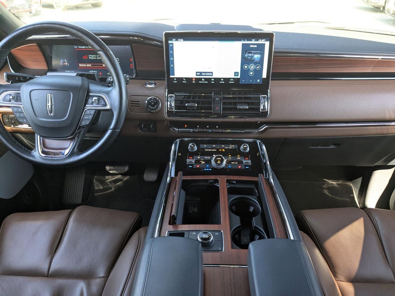 2023 Lincoln Navigator L Reserve