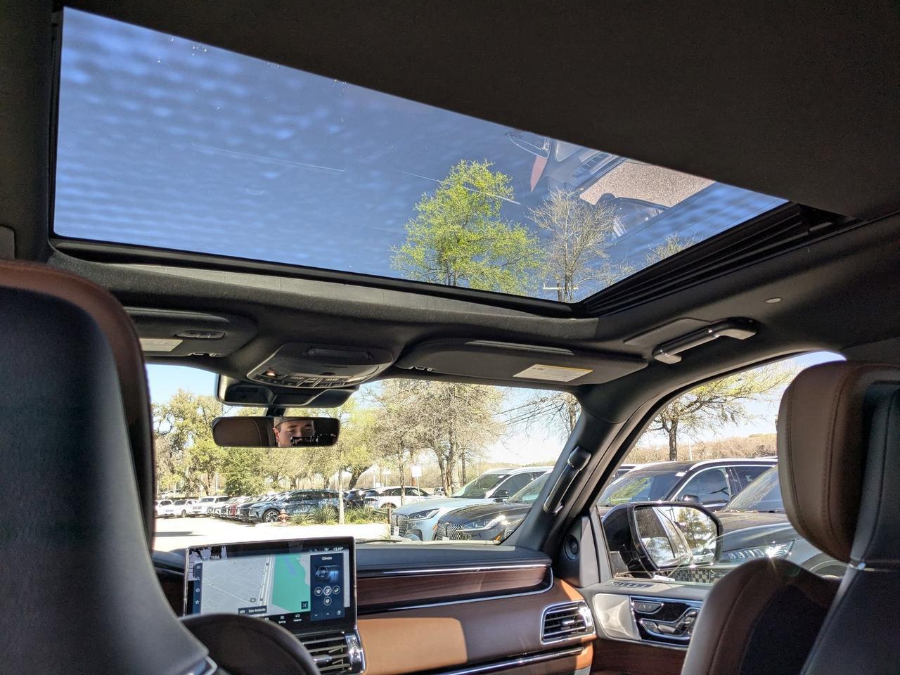 2023 Lincoln Navigator L Reserve