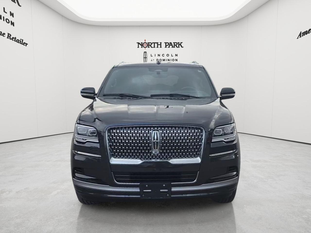 2023 Lincoln Navigator L Reserve