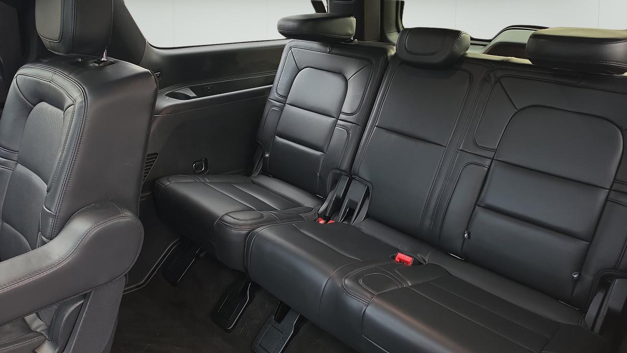 2023 Lincoln Navigator L Reserve