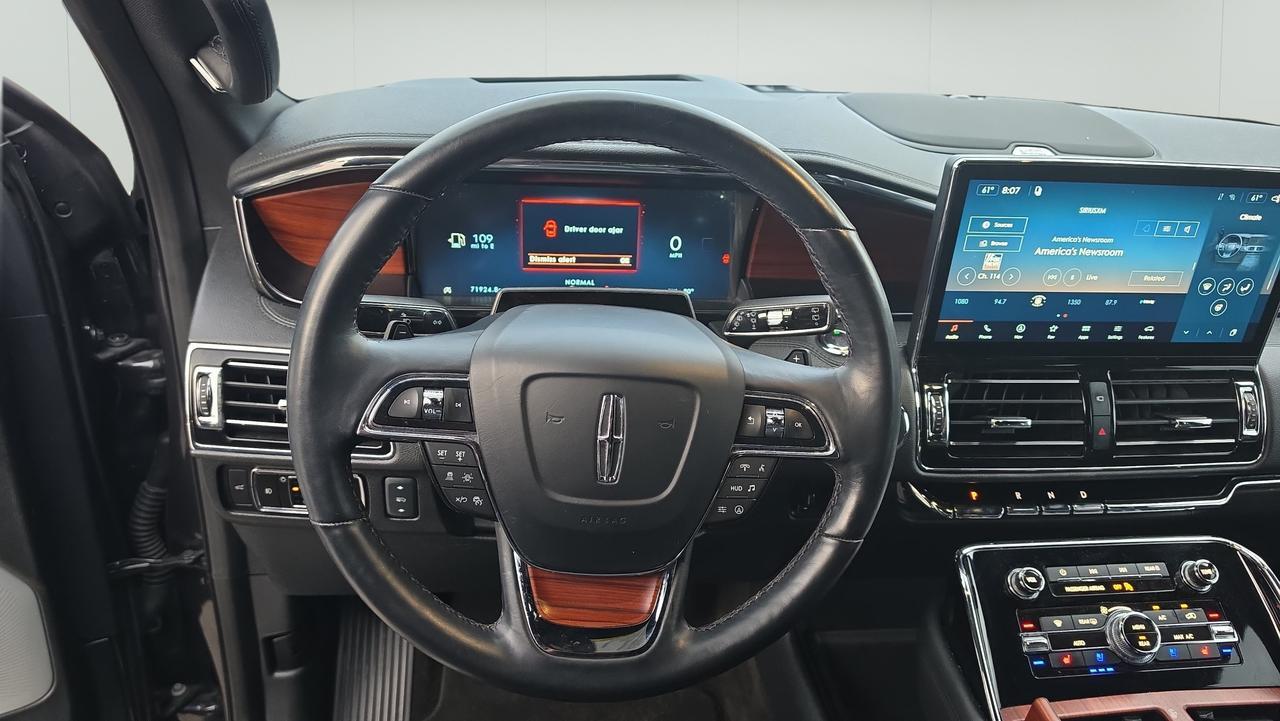 2023 Lincoln Navigator L Reserve