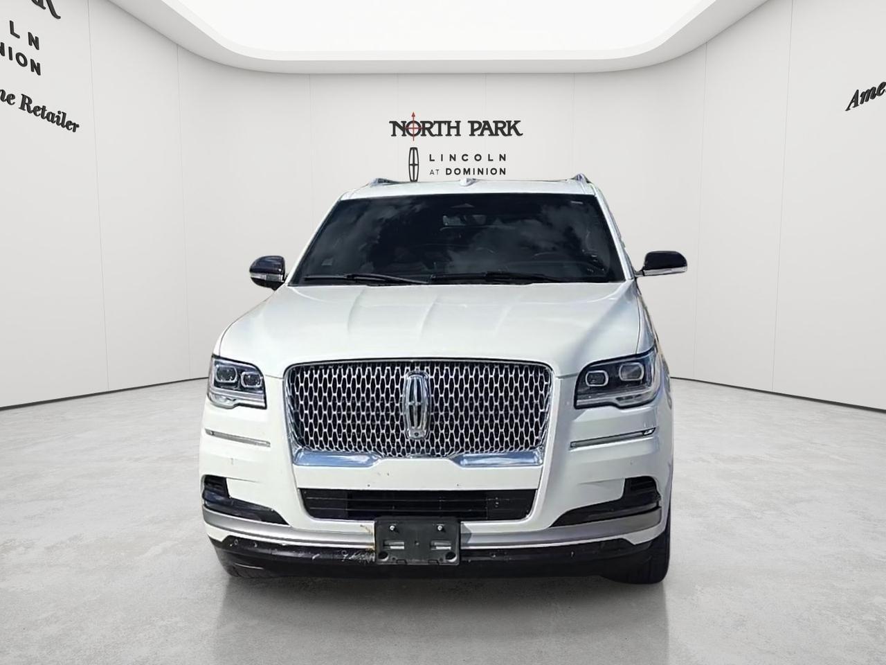 2023 Lincoln Navigator L Reserve