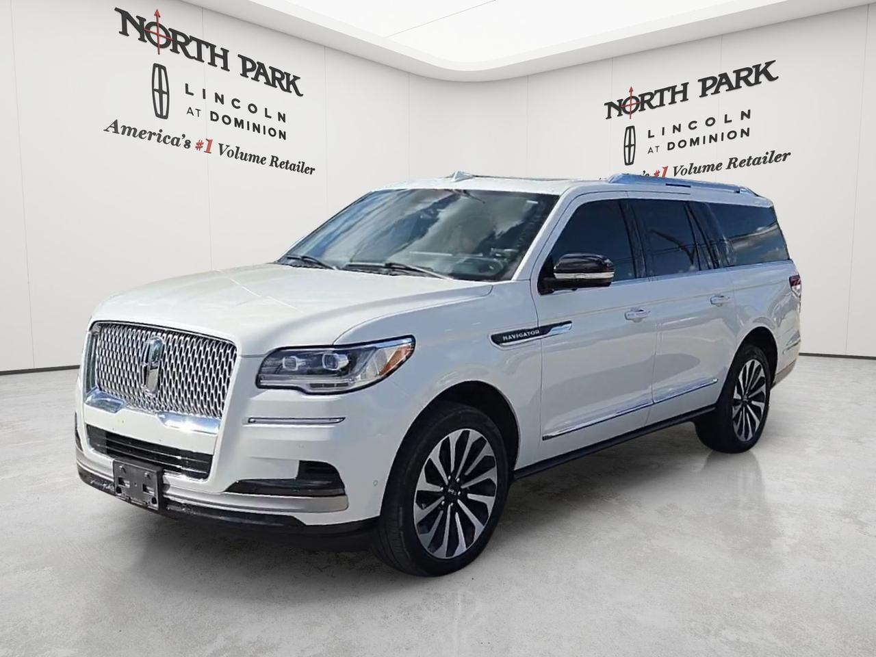 2023 Lincoln Navigator L