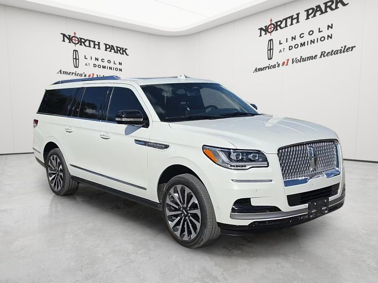 2023 Lincoln Navigator L Reserve