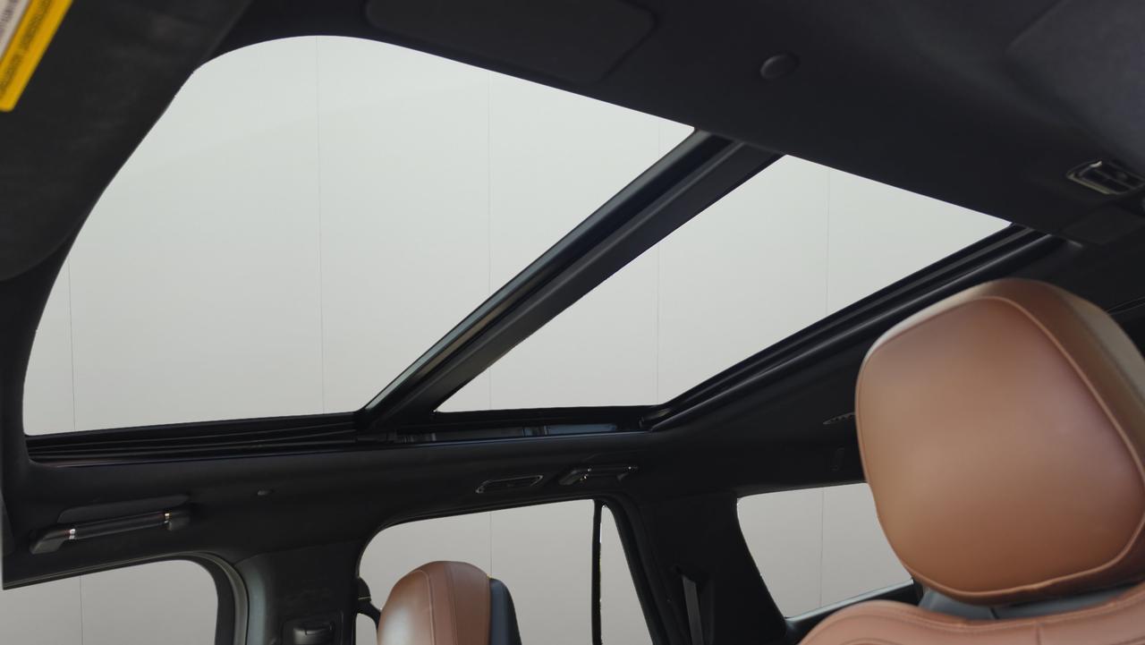 2023 Lincoln Navigator L Reserve