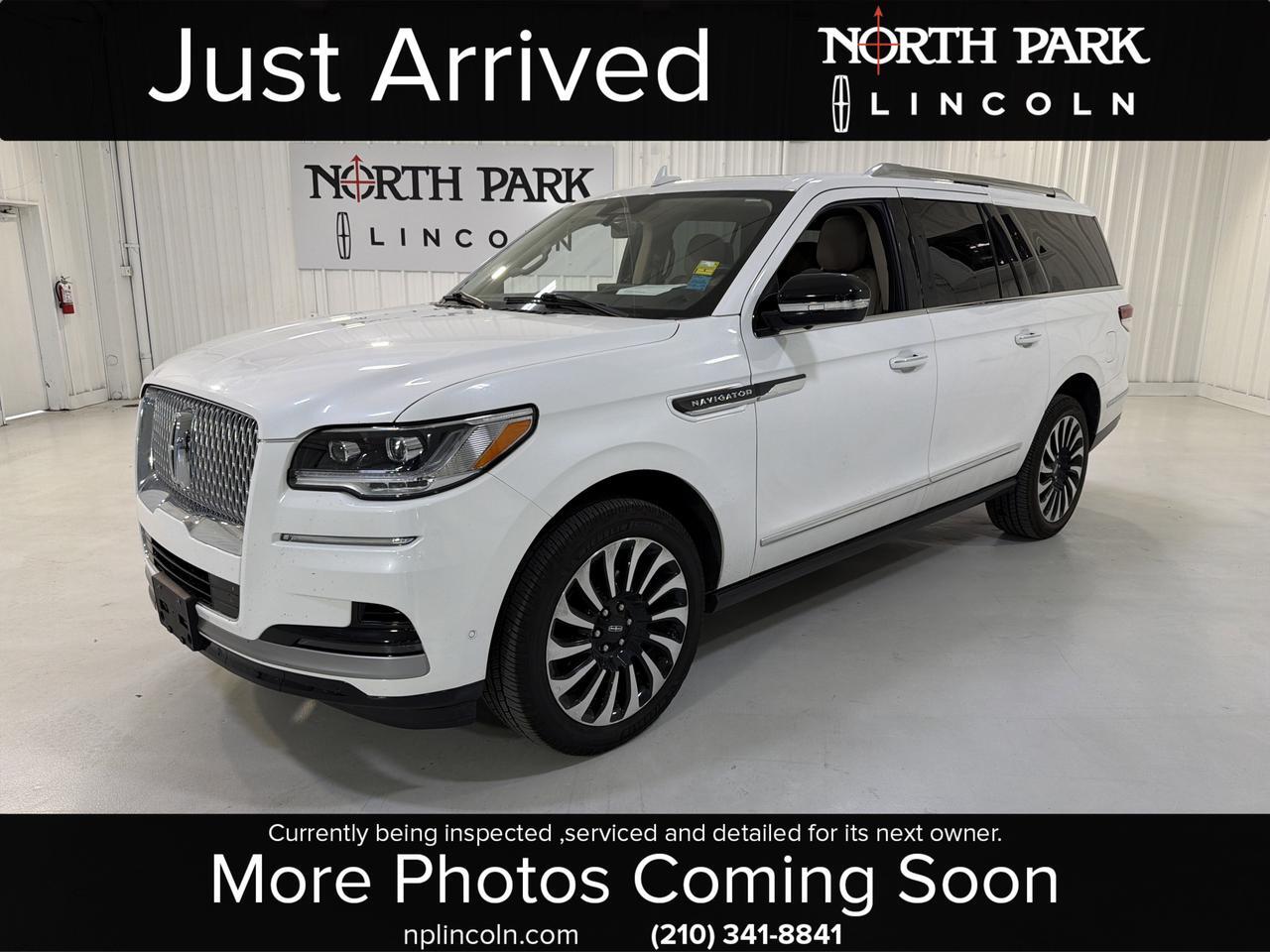 2023 Lincoln Navigator L Reserve