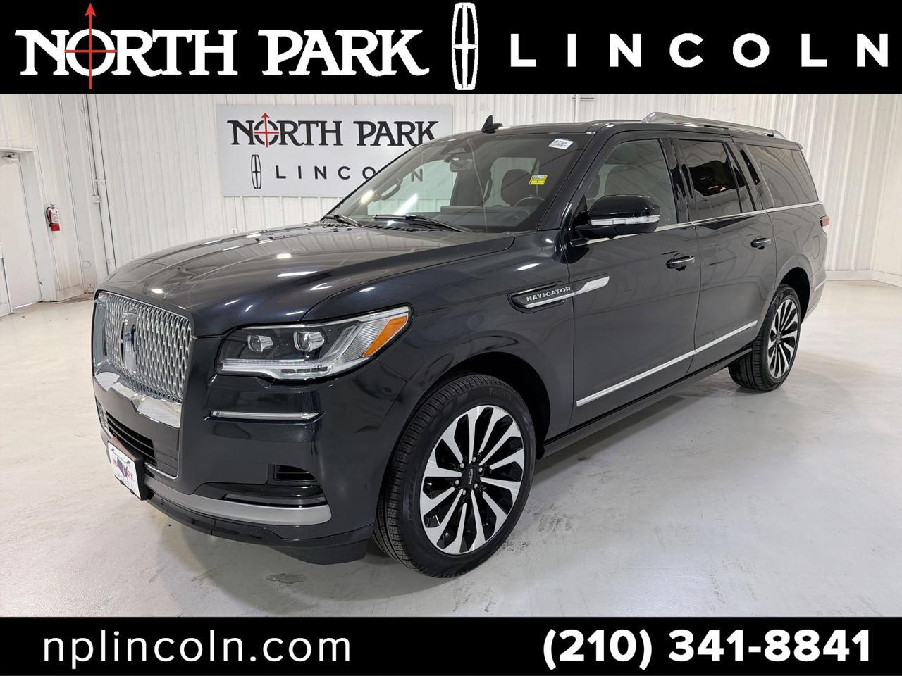 2023 Lincoln Navigator L