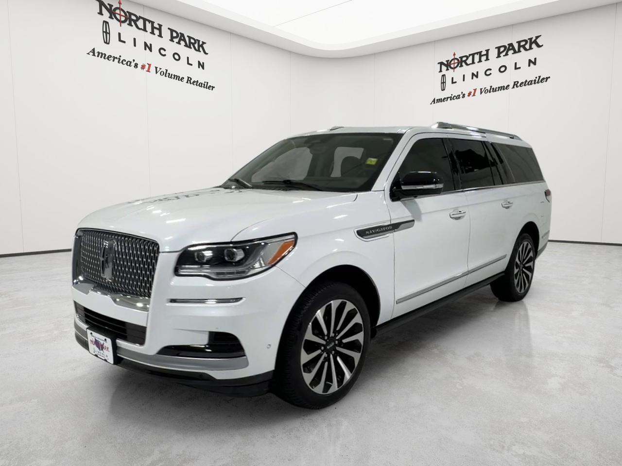 2023 Lincoln Navigator L Reserve