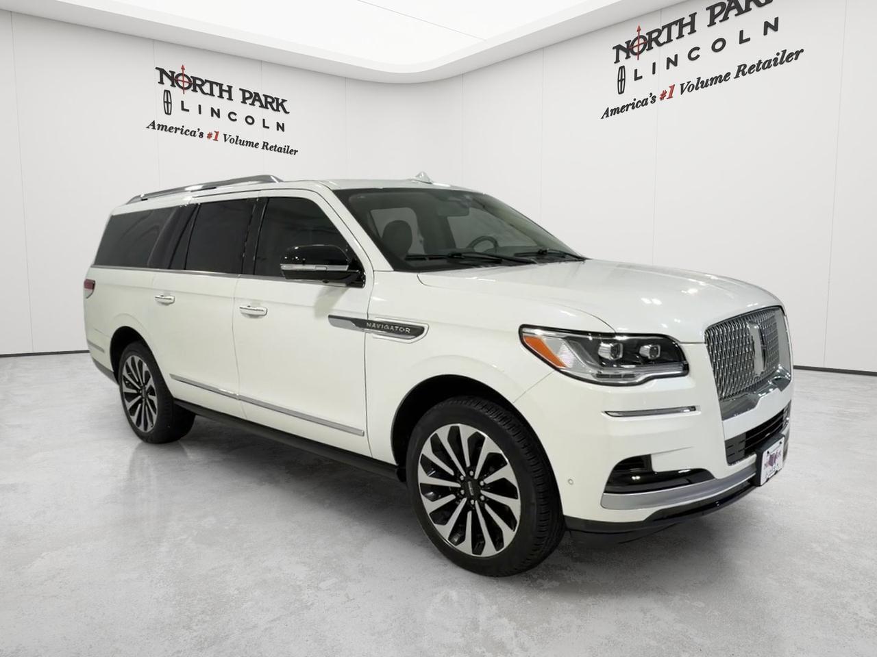 2023 Lincoln Navigator L Reserve