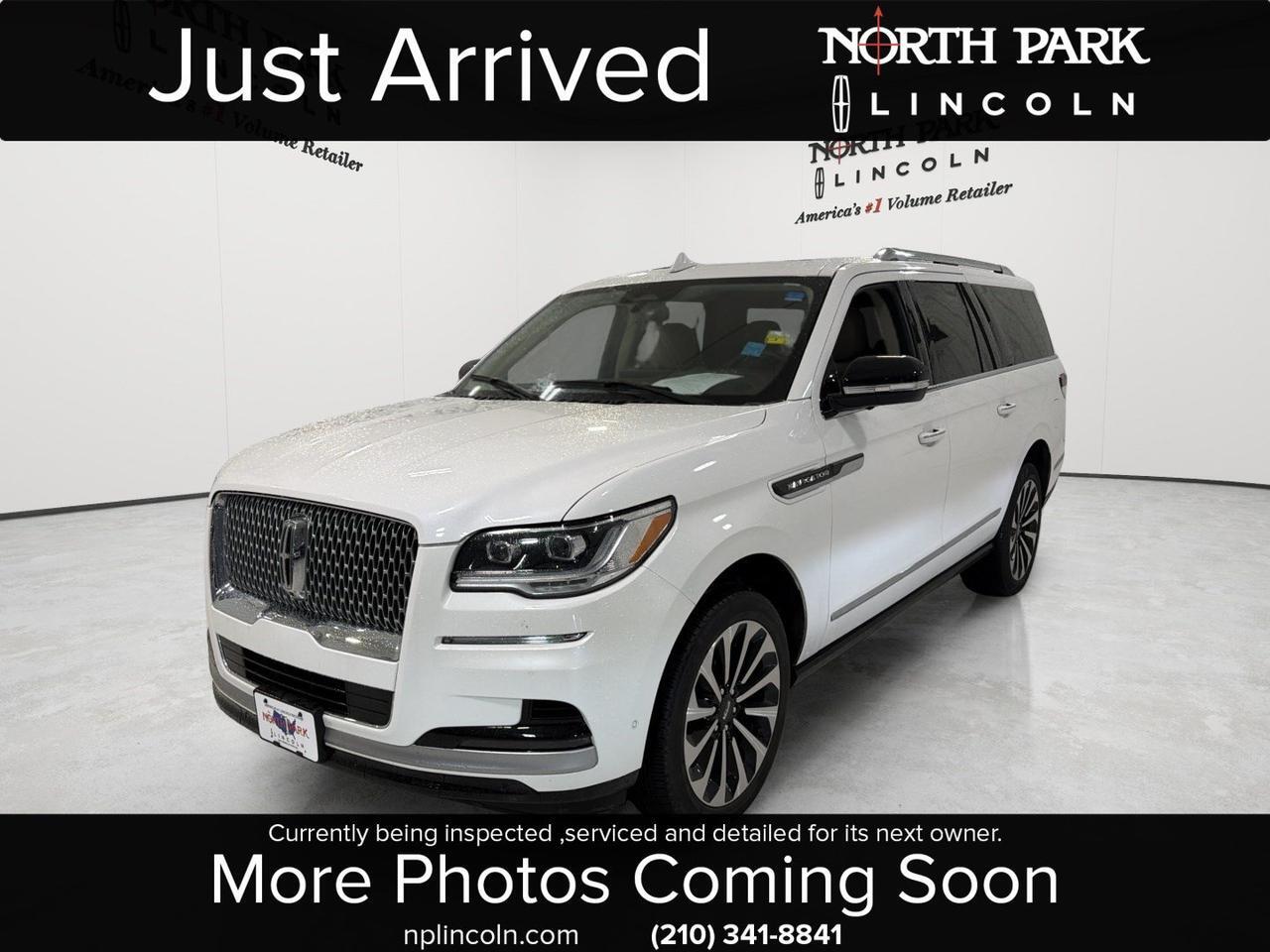2023 Lincoln Navigator L
