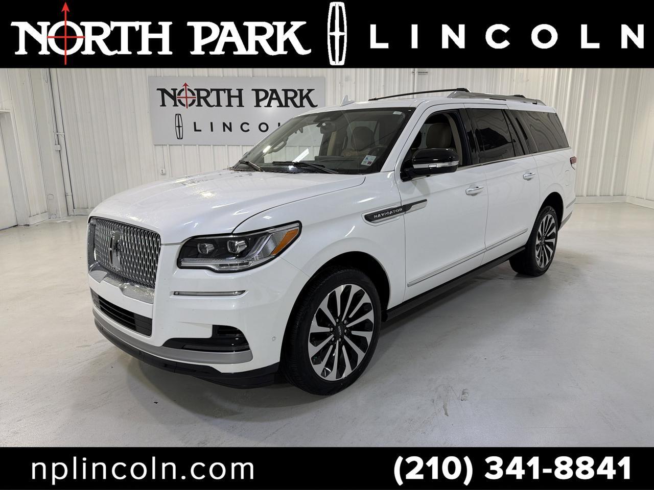 2023 Lincoln Navigator L