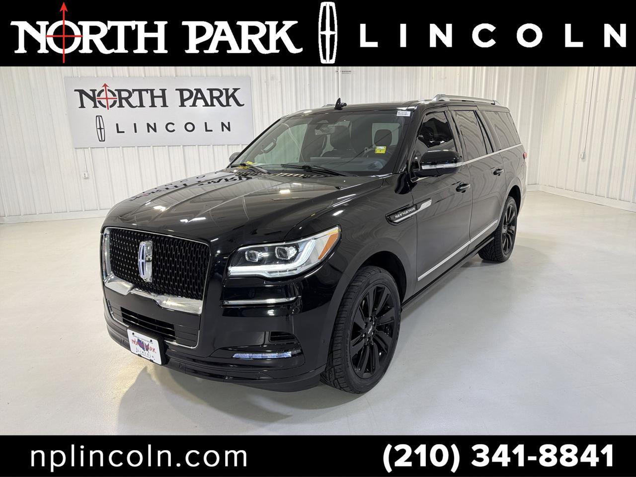 2023 Lincoln Navigator L