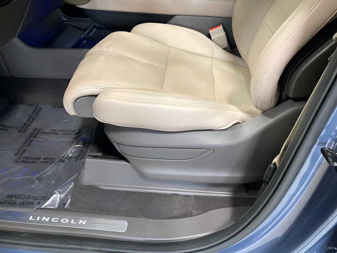 2023 Lincoln Navigator L Reserve Woburn MA
