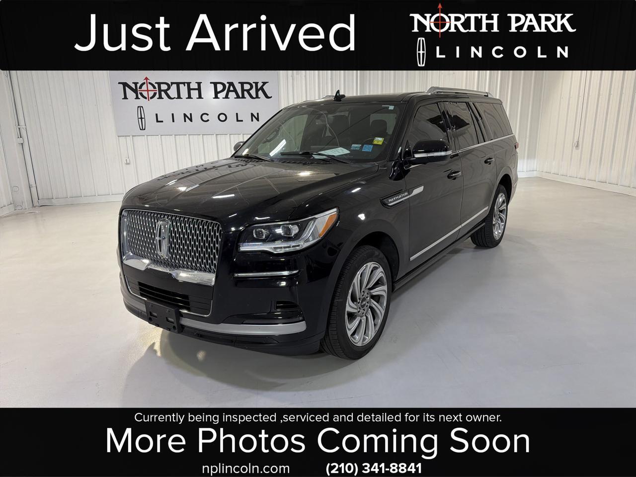 2023 Lincoln Navigator L
